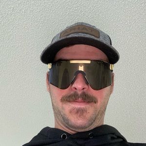 Meet your Posher, Johnny